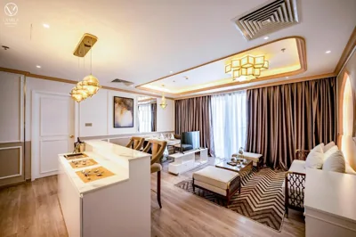 La Vela Club Lounge - Suite (Club-Vorteile inklusive) — La Vela Saigon Hotel